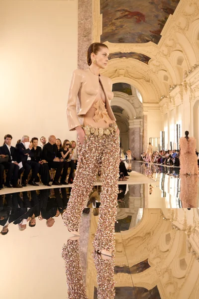 Look 82
